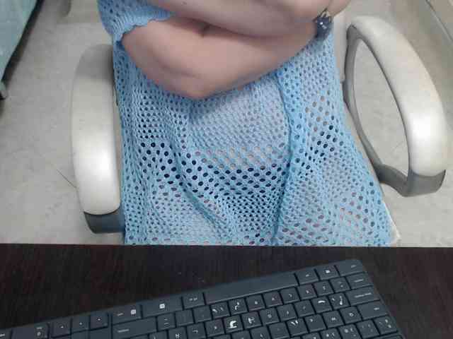 leonela-68 webcam