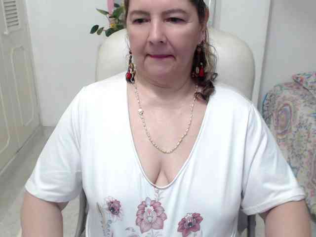 leonela-68 webcam