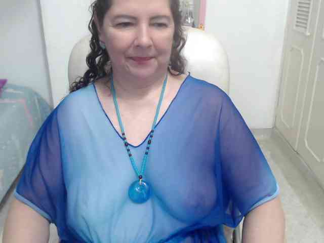 leonela-68 webcam