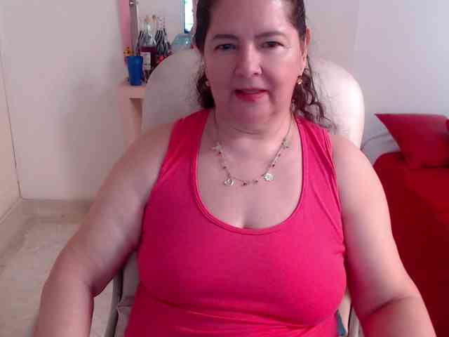 leonela-68 webcam