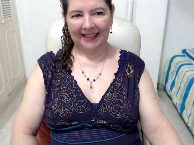leonela-68 webcam