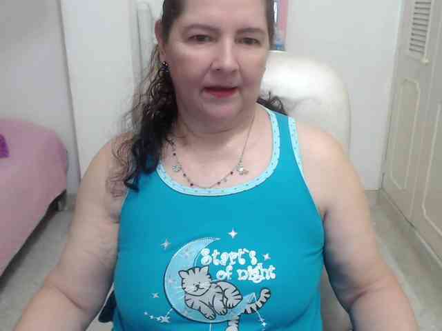 leonela-68 webcam
