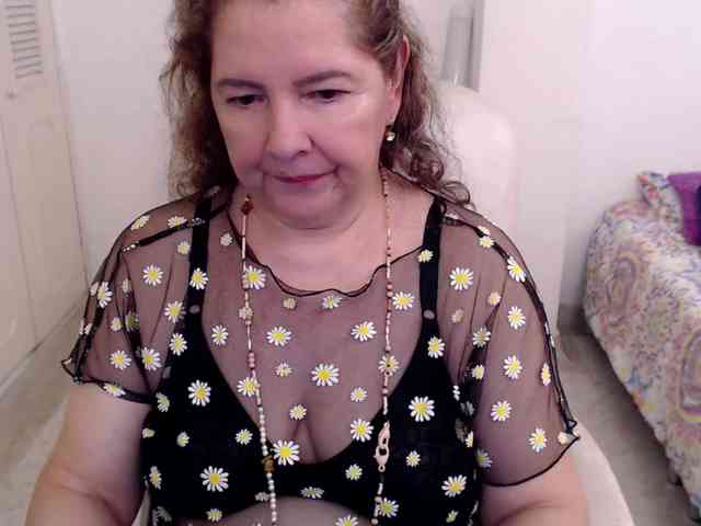 leonela-68 leonela-68
