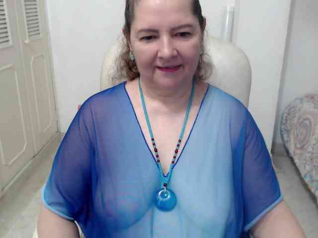 leonela-68 webcam