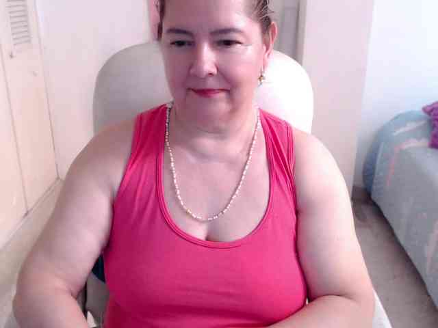 leonela-68 webcam