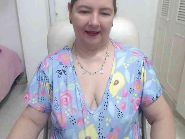 leonela-68 webcam