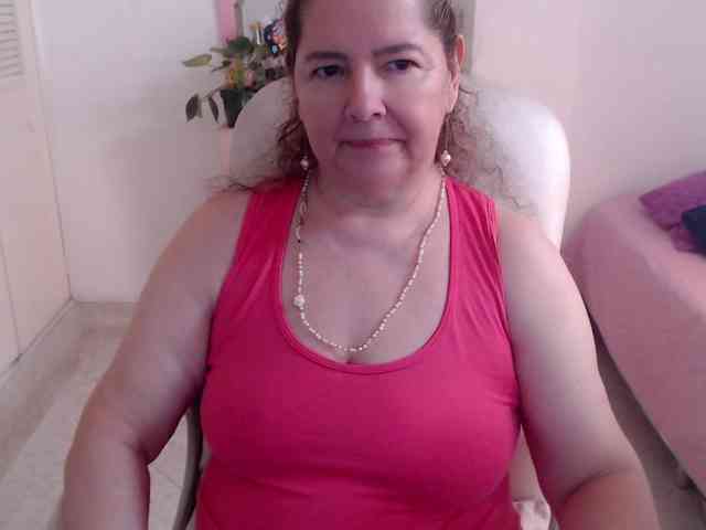 leonela-68 webcam