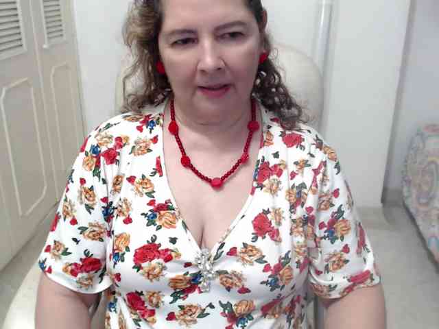 leonela-68 webcam