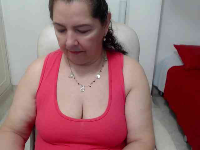 leonela-68 webcam