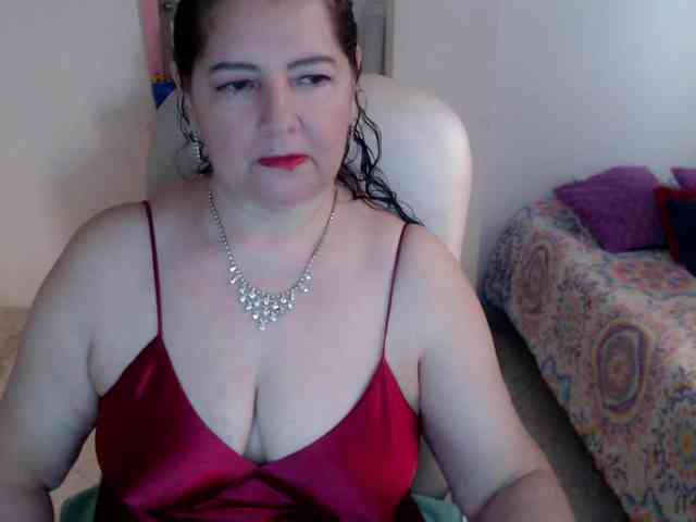 leonela-68 webcam