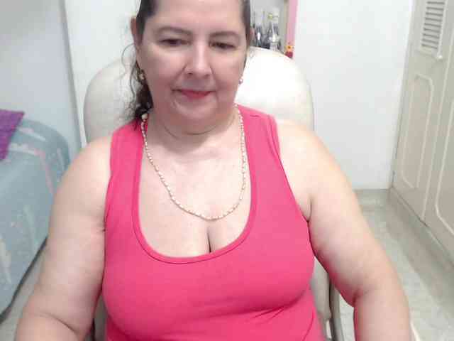 leonela-68 webcam