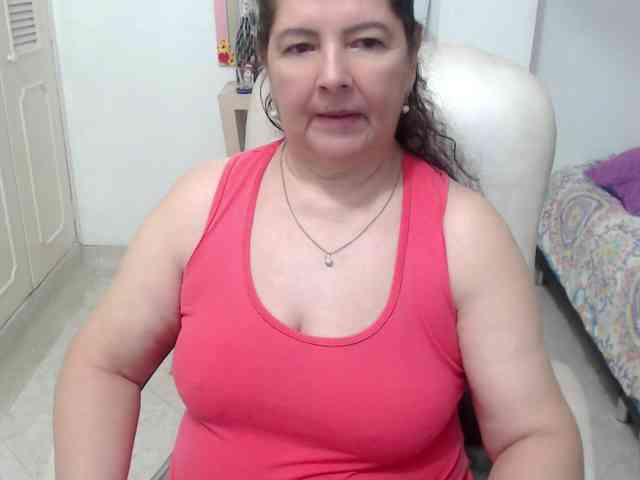 leonela-68
