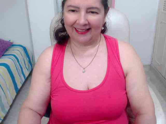 leonela-68 webcam
