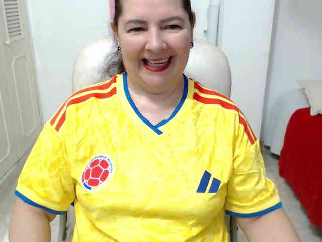 leonela-68
