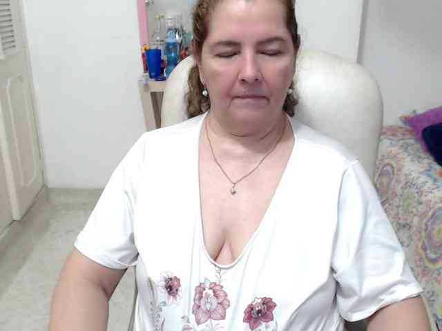 leonela-68 leonela-68