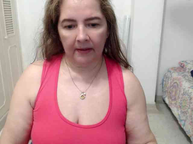 leonela-68 webcam