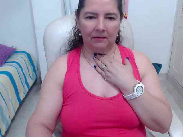 leonela-68 webcam
