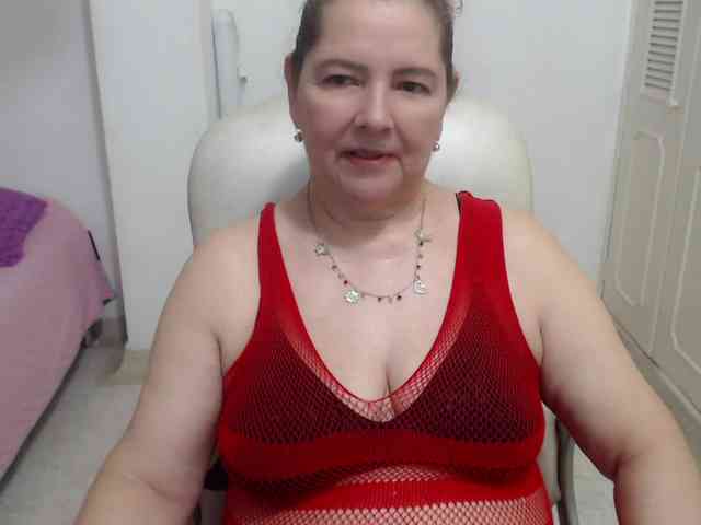 leonela-68 webcam
