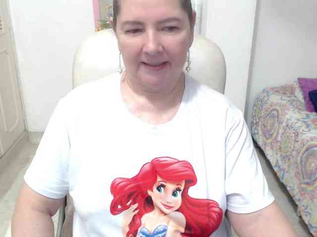 leonela-68 webcam