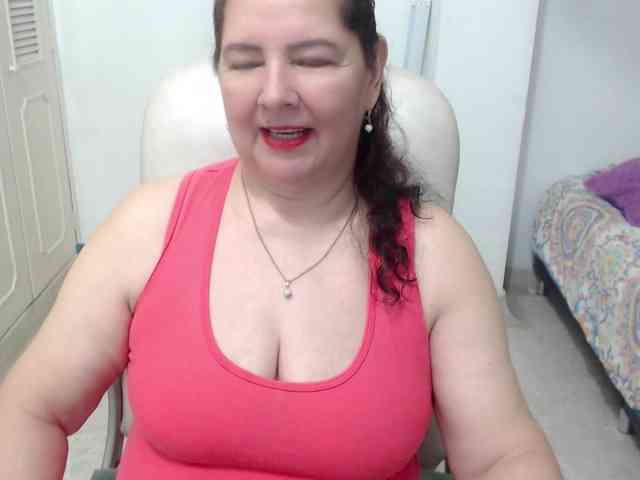 leonela-68 webcam