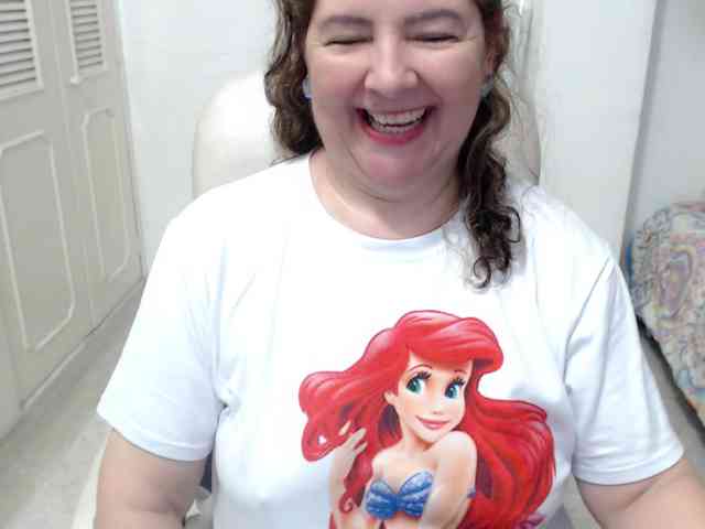 leonela-68 webcam