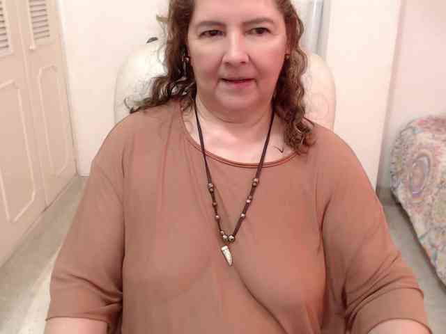 leonela-68 webcam
