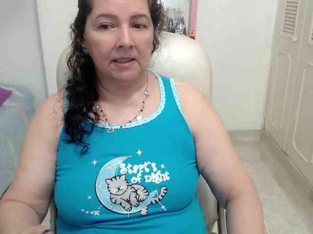 leonela-68 webcam