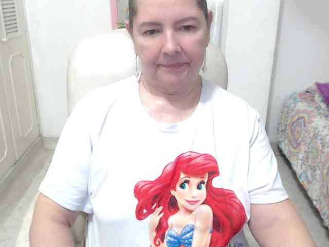 leonela-68 webcam