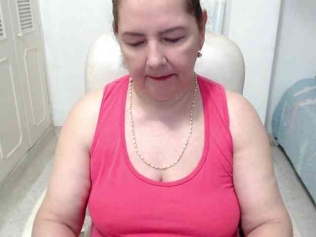 leonela-68 webcam