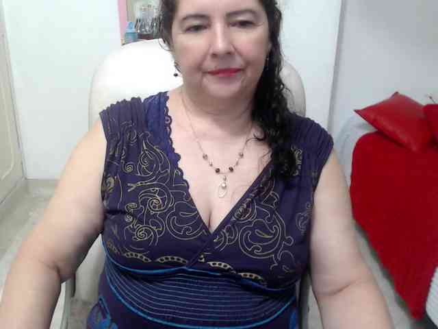 leonela-68 webcam