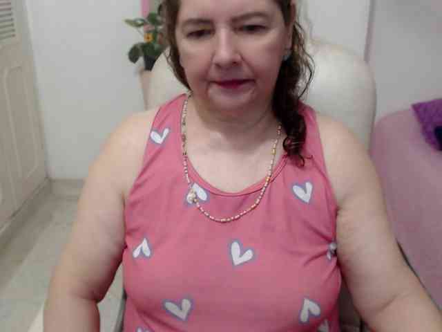 leonela-68 webcam
