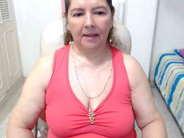 leonela-68 webcam