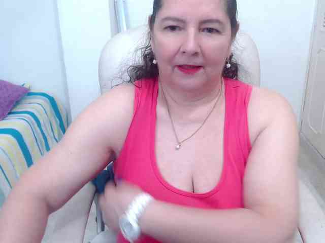 leonela-68 webcam