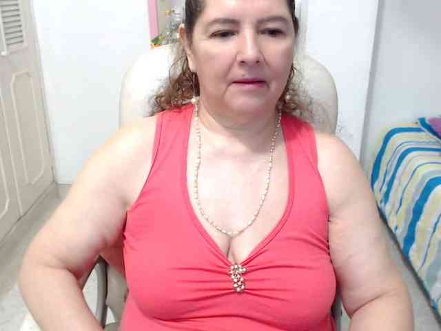 leonela-68 webcam