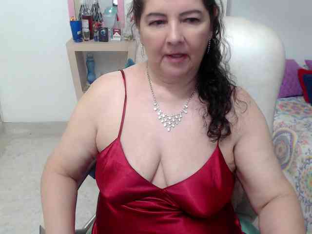 leonela-68 webcam