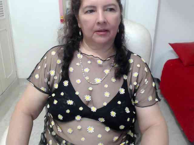 leonela-68 webcam
