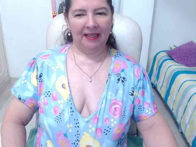 leonela-68 webcam