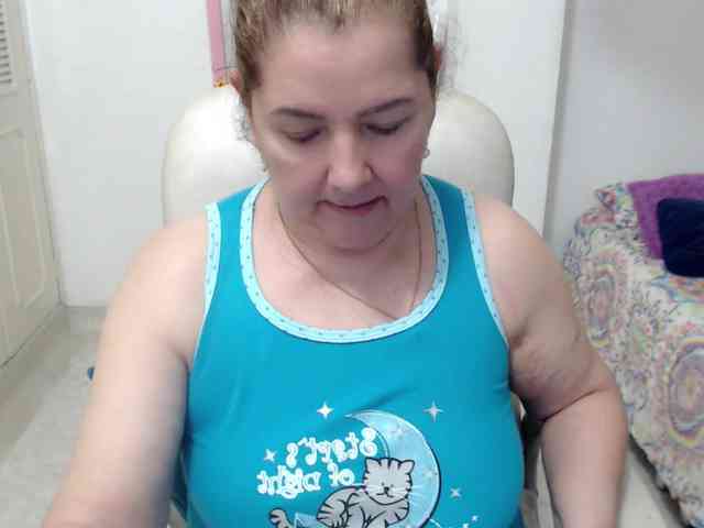 leonela-68 webcam