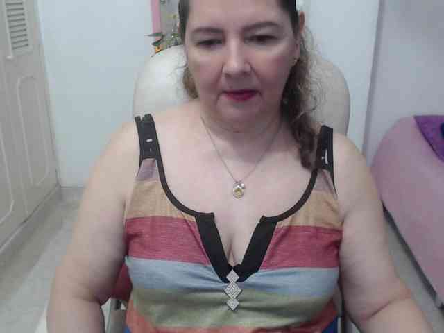 leonela-68 leonela-68