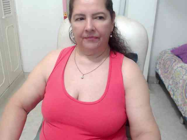 leonela-68