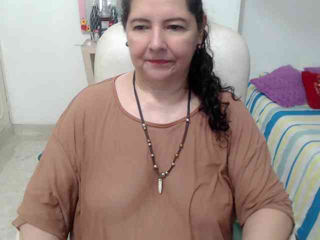 leonela-68 webcam