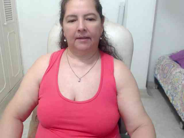 leonela-68