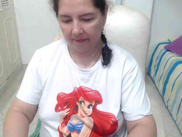 leonela-68