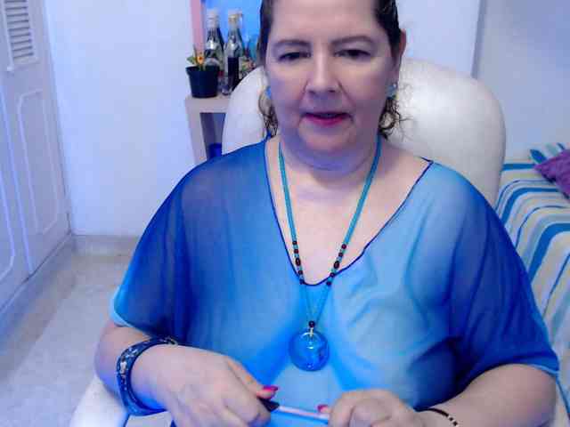 leonela-68 leonela-68