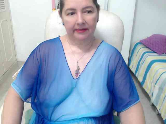 leonela-68 webcam