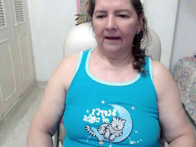 leonela-68 webcam