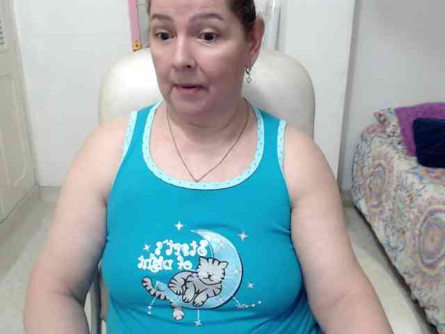 leonela-68 webcam
