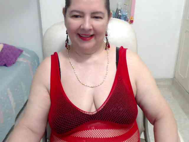 leonela-68 webcam