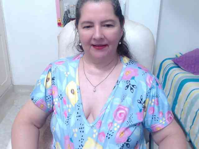 leonela-68 webcam