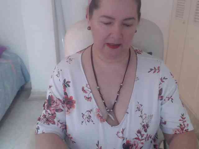leonela-68 leonela-68